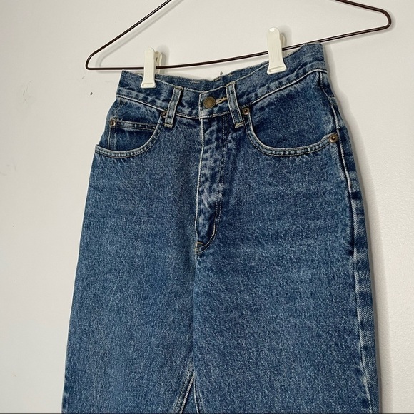 ALFRED Sung Blue Denim High Waisted Straight Leg Mom Jeans - Picture 2 of 13